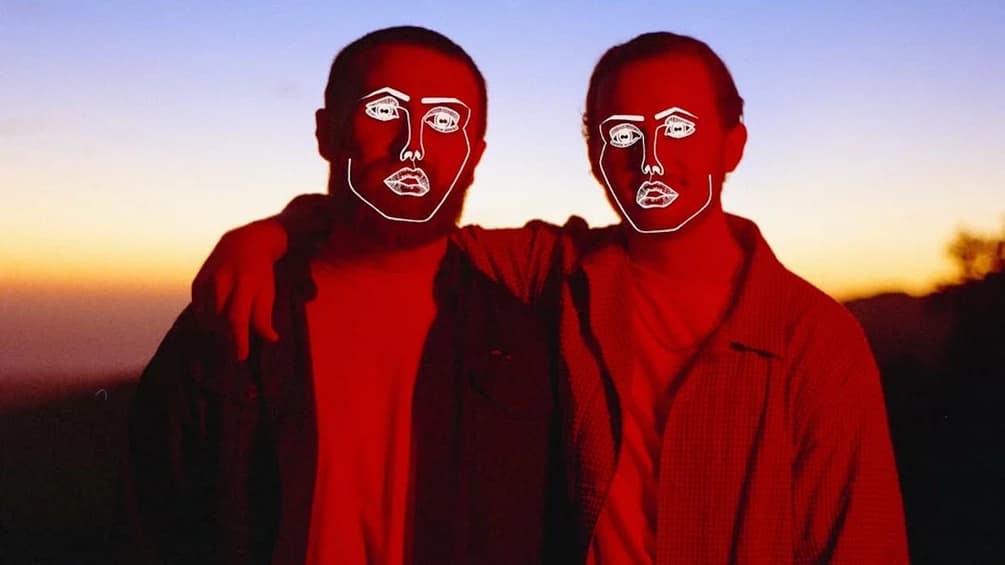 Пісня про те, що не ти за кермом: Disclosure відкрили рік синглом, у якому співає сам Говард Лоуренс